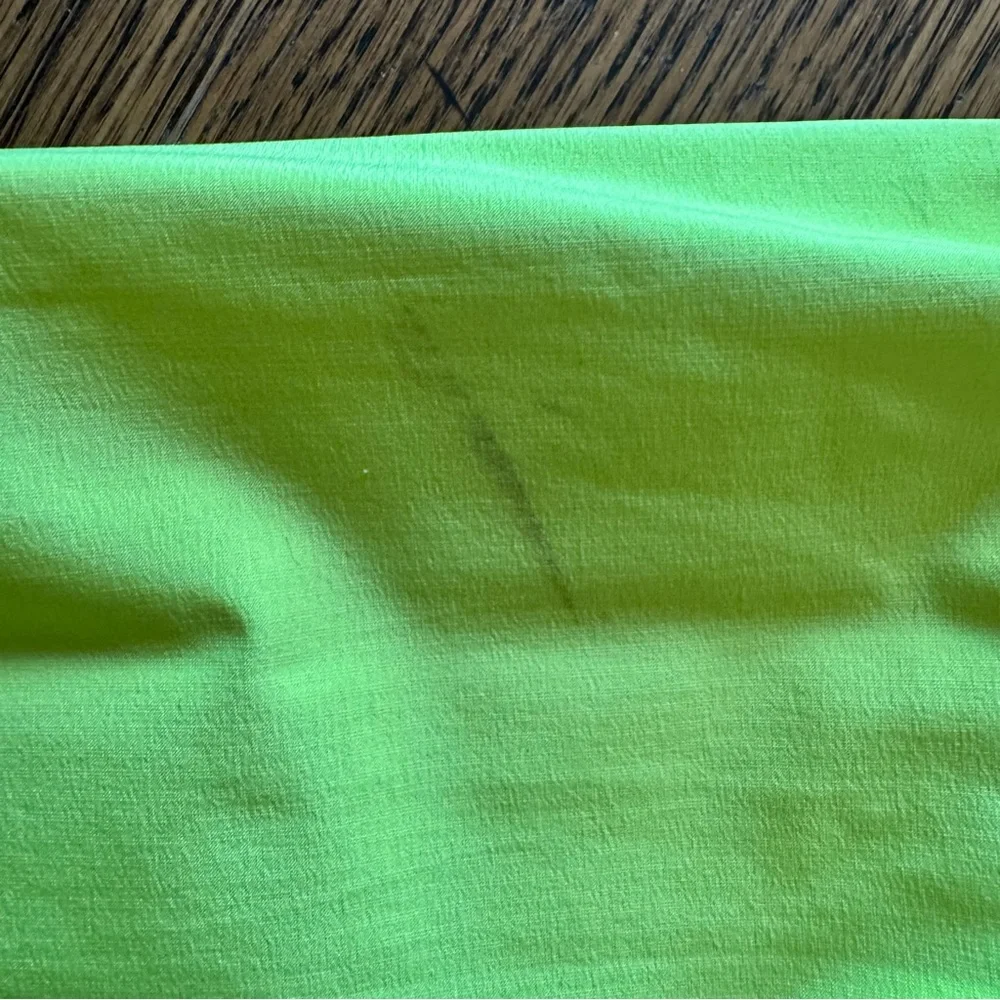 Patagonia Torrentshell Yellow RainJacket - Picture 5 of 6